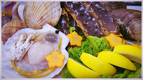 画面右タブより各メニューご覧ください 函館宏楽園 Hakodatekourakuen