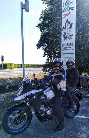 Josée sur la moto d'Henri