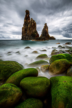 Felsen von Ribeira Da Janela