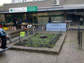 Trödelstand für soziale Zwecke.Foto:privat