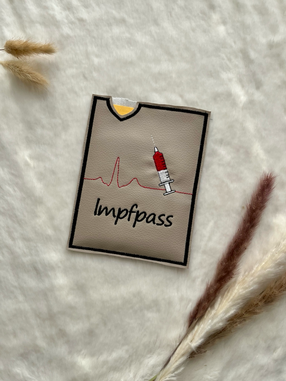 Impfpasshülle bestickt personalisiert