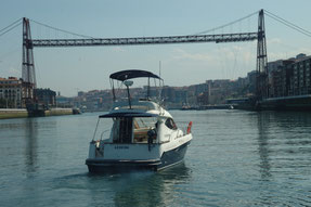 paseo en barco Ría de Bilbao