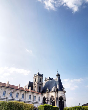 Vue sur l'abbatiale Saint-Michel © G. FILLION