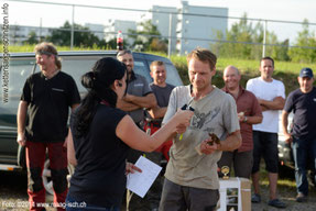  Marktgeschehen und Siegerehrung "Holzerchilbi" Impressionen Kettensägenschnitzen Volketswil 2014 Foto Maag -isch Buttikon Altendorf