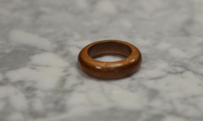 socle-resine-epoxy-figurine-bague-cercle