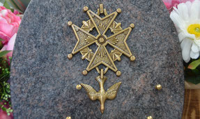 bronze-culte-protestant-croix-cimetiere-prive