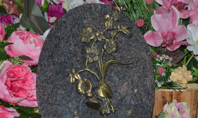 bronze-gerbes-florales-orchidee-pensee-marguerite-iris-tulipe