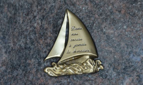 bronze-voilier-parchemin-dans-nos-coeurs