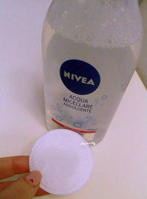 Dischetto imbevuto di acqua micellare addolcente Nivea 3in1