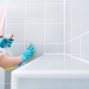 Remplacement Changement joint sanitaire silicone dans salle de bain ou cuisine à Grenoble