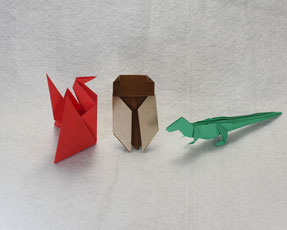 作品「とかげ」「平和の美鶴」「せみ」