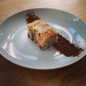 Lachsbrot mit Kräuterquark