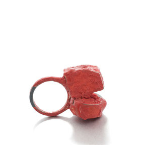 roter RIng von Izabella petrut - Silber, Pigment, Kunstharz