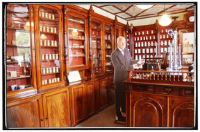 In der Apotheke