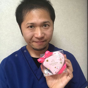 小牧 鍼灸 はり治療 針 美容鍼 腰痛 ギックリ腰 肩こり 頭痛 自律神経 バレンタイン