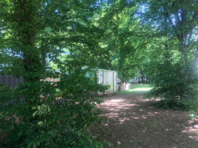 Blick auf den Ludwig-Quidde-Platz in Köln-Neubrück.