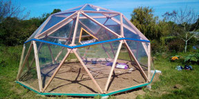 dôme géodésique serre jardin structure transparente