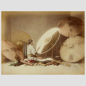 Kusakabe Kinbei, Umbrella Maker