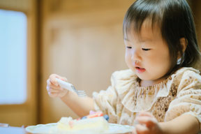 各務原のフォトスタジオひでんち。岐阜・関・美濃加茂などへの出張撮影もOK。バースデーフォト撮影。