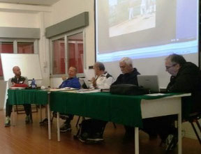 Una foto della commissione ad un recente esame (da Oldman)