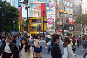 Straßenkreuzung Kreuzung, Tokio, Akihabara, Japan