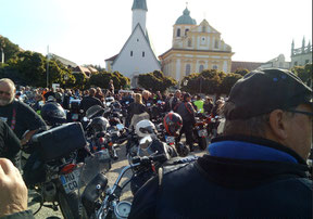 Blue Knights® Germany XIV Mittelfranken e.V.  Polizei-Motorradtouren-Club, Blue Knights®, Blue Knights® Germany XIV, Altötting, Motorradgottesdienst