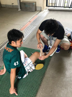 千葉県船橋市新高根にある鍼灸院。膝関節の治療が得意。肩痛や腰痛の患者様も施術します。