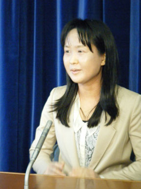大島里美氏