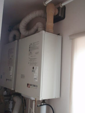 TOTO 石油給湯器