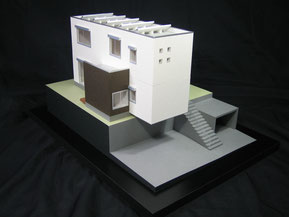 1/72色付分解型の平屋住宅模型