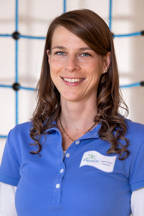 Portrait von Jessica Hill, Ergotherapeutin mit Fokus auf Handtherapie