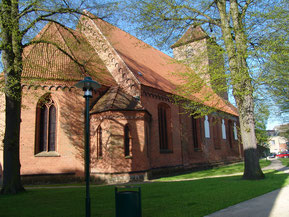 St.Nikolaikirche, Am Kirchplatz