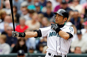Nella foto Ichiro Suzuki (sportsngiggles.com)