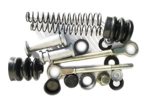 Reparatursatz Hauptbremszylinder und Kupplungsgeberzylinder GAZ-66. Repair kit brake master cylinder GAS 66. Полный ремкомплект главного цилиндра тормоза / сцепления (ГТЦ) ГАЗ-66.