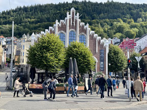 Bild: Geschäftshaus