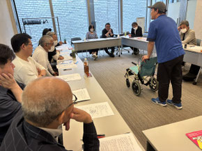 患者等搬送乗務員定期講習-プラス介護タクシ―