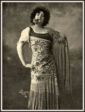 Soprano Claudia Muzio