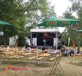 Bühne auf dem Phungo Festival