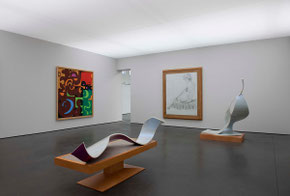2009 "Sculptures, Drawings and Videos" De Pont Museum, Tilburg