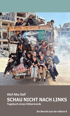 Das Cover von "Schau nicht nach links" zeigt eine Straße mit Ruinen und einen Wagen, der mit Haushaltsgegenständen und Menschen überfüllt ist.