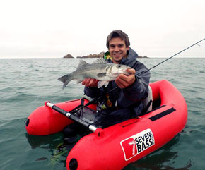 Pêche en float tube - Matériel utilisé et conseils - Erwan