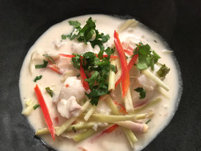 Fischsuppe mit Kokosnussmilch