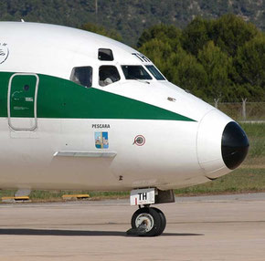 MD-82-Bugfahrwerk der Alitalia/Courtesy: Alexander Portas