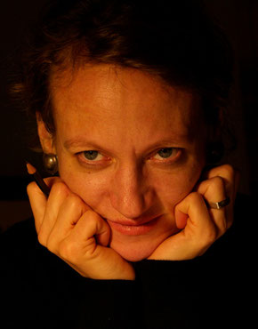Dr. Isabel Überhoff, Lektorat, Fachlektorat, Wirtschaftslektorat, Text, Schreiben, Pressetext, Online Content, Schulungen, Seminare