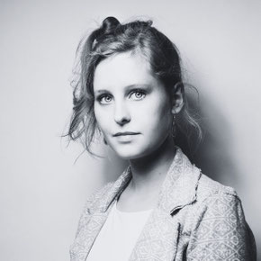 Yvonne Dombrowski, Gesangsunterricht, singen, Chor, Popchor, Vocal, jazzvocals, singen lüneburg, musikplanet lüneburg