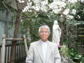 保育園長　松永 國治　神父