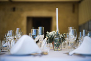 Décoration de table de dîner de mariage au Château La Hitte Vignoble AOC Buzet