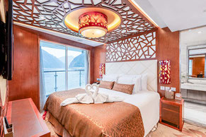 ©Galaxy Cruises
