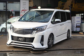 TOYOTA : NOAH series - オートファッションフォルテ TOYOTA : NOAH series - オートファッションフォルテ