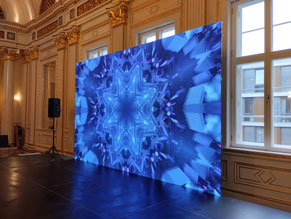 Led Videowall mieten in Wismar, Berlin , Hamburg für Messe und Veranstaltung . 